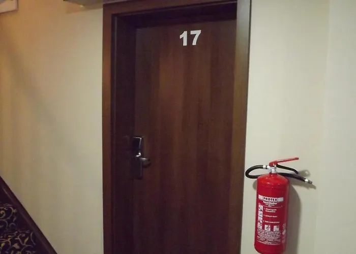 Hotel Zum Weissen Ochsen 3*